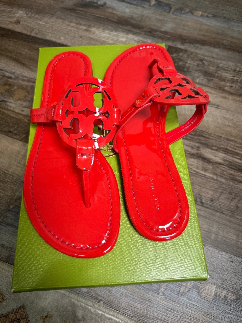 MILLER PATENT SANDAL Blazing Red